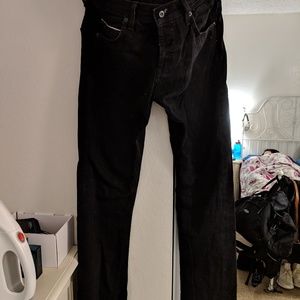United Stock Dry Goods Black/Black Slight Fit Size